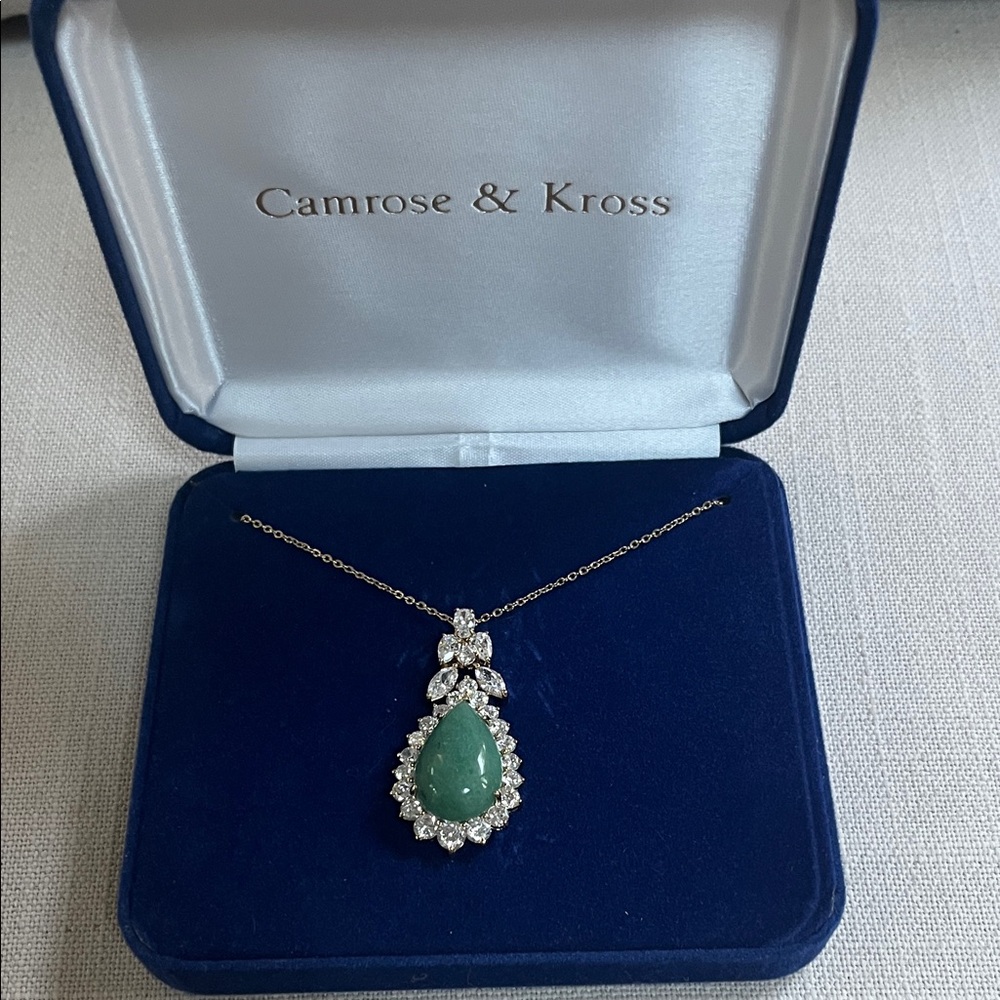 Camrose&Kross JBK Gold, Green Aventurine Pendant Necklace - Picture 2 of 3